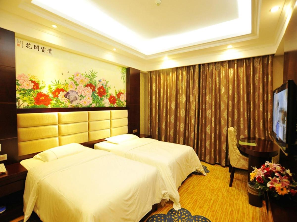 New West Street Hotel - Grand Wing Yangshuo Quarto foto